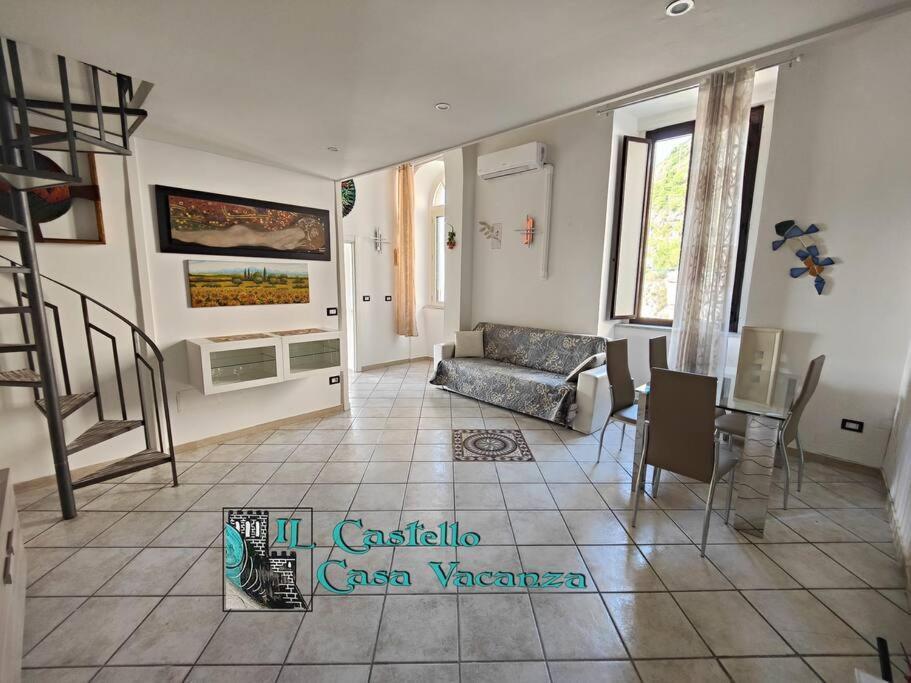 Il Castello Casa Vacanza Salerno Zewnętrze zdjęcie